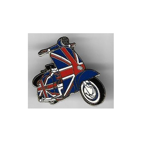 SCOOTER VESPA UK  badge